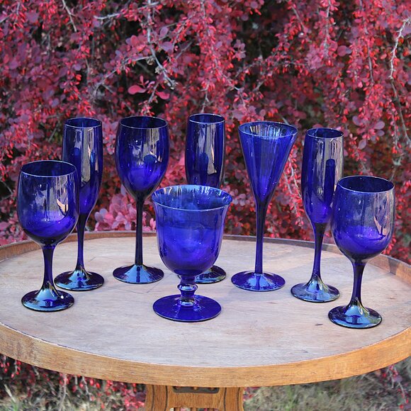 Holiday Cobalt Blue Wine Goblets β Set of 9 β Mismatched β Mid-Century β 6.5"β9" - Picture 6 of 8